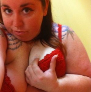 Cute bbw milf with huge boobs and tattooes